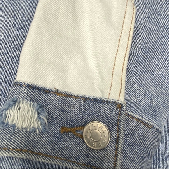 AKIRA Women’s Blue and White Patchwork Denim Jacket LG Light Distressing RUGGED - Picture 5 of 12